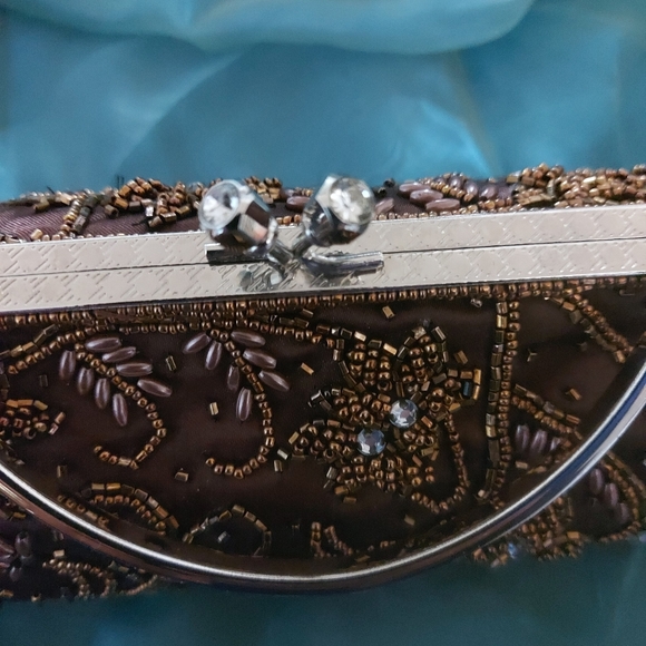 2/$50 Unique sequin/ beaded party purse - Picture 6 of 7